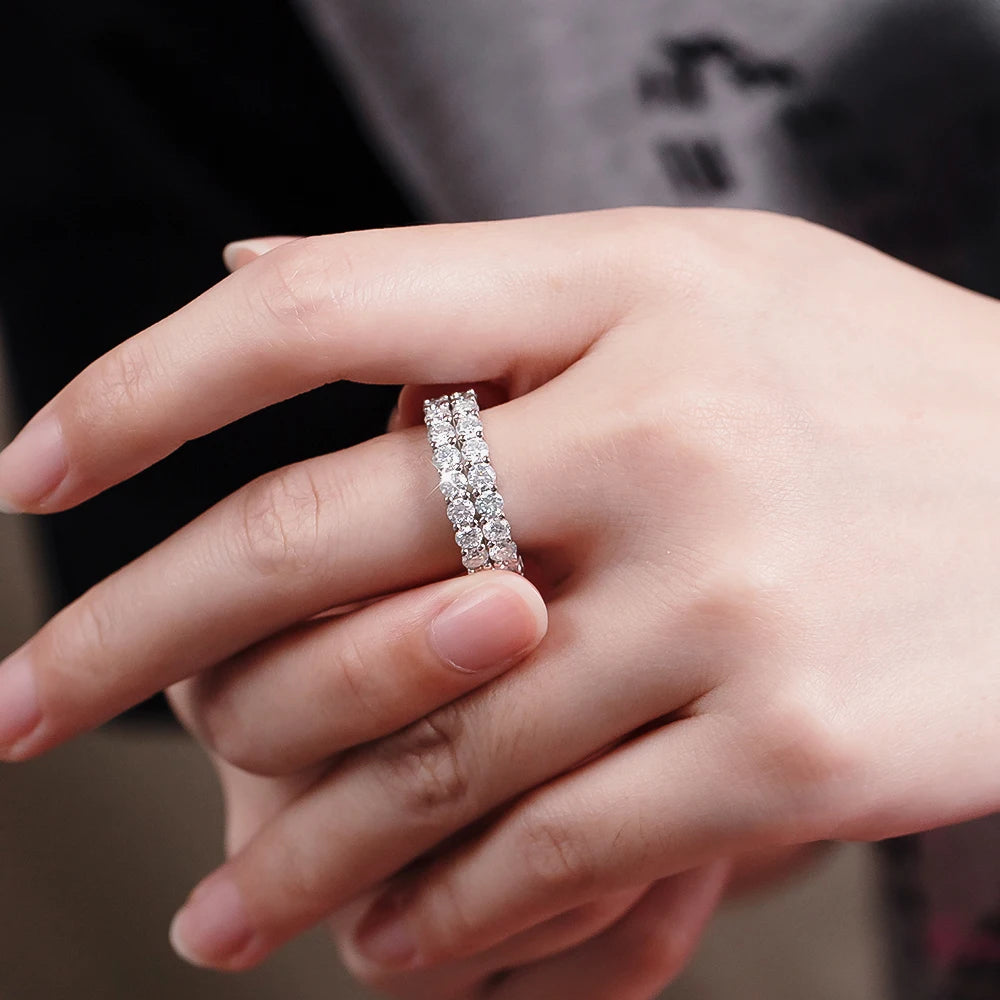 Moissanite טבעת משובצת 4.5 וחצי קראט 