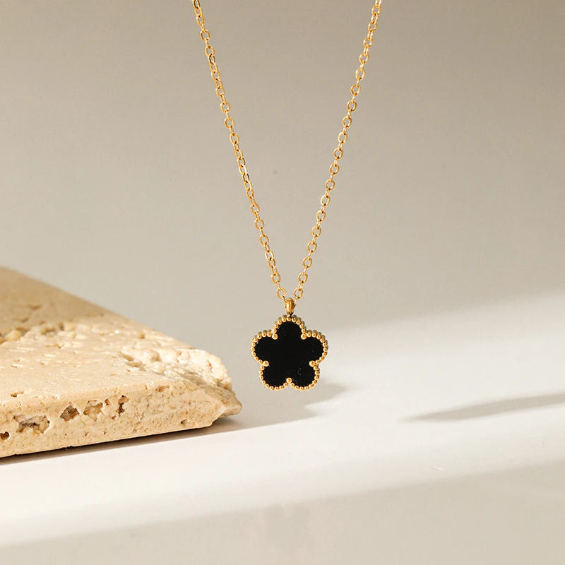 316L Stainless Steel Black Five Leaf Clover Pendant Necklace for Women Fashion New Party Gift Neck Chain Jewelry Collar